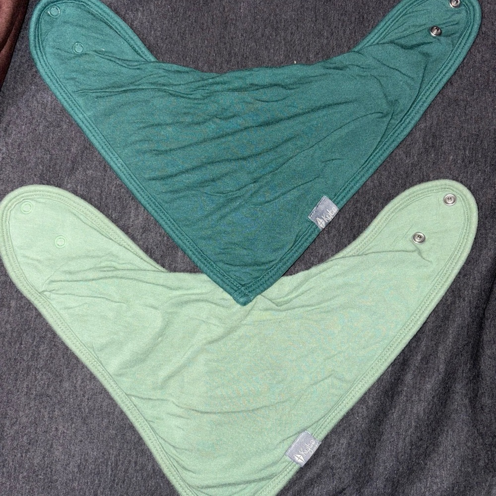 Kyte baby bibs